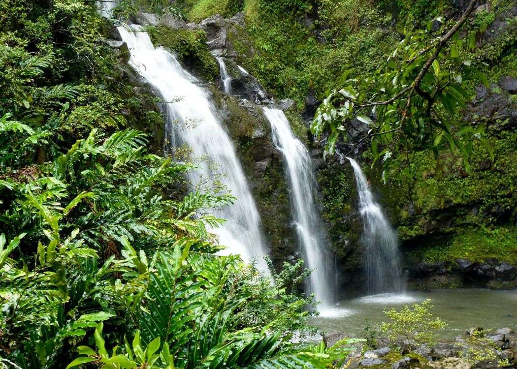 waterfall-in-hawaii