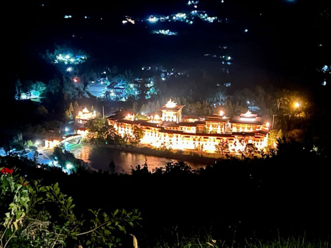 dhumra farm resort fortress at night