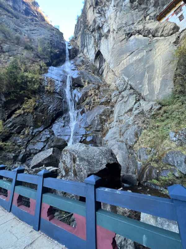 tigers nest waterfall bridge