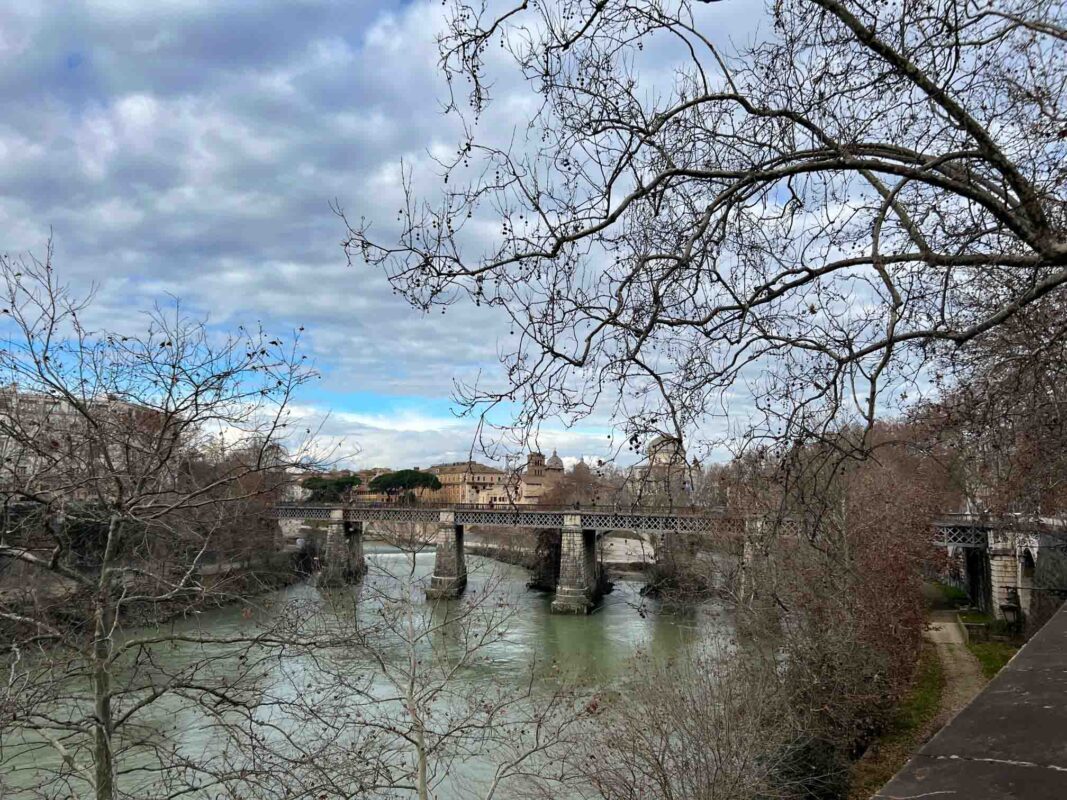 15 Beautiful Bridges in Rome you Must Cross 17 Ponte Palatino