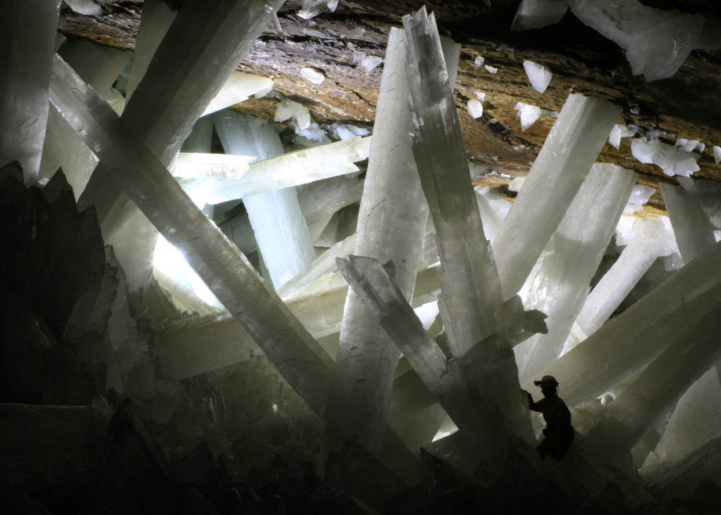 cave-of-crystals-mexico