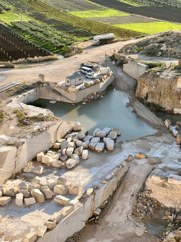 31 Best Things to do in Sicily (2023) You'll Love 32 custonaci marble quarry