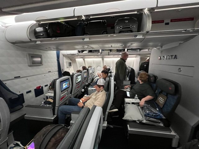 delta premium economy cabin