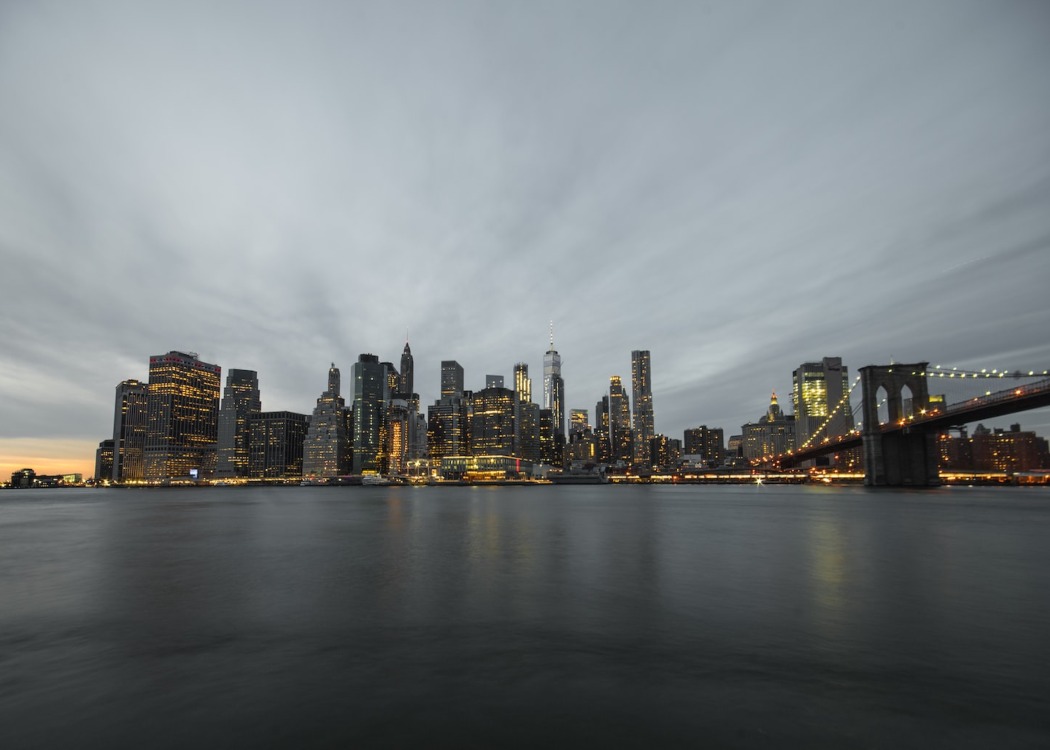 new-york-skyline-lookout