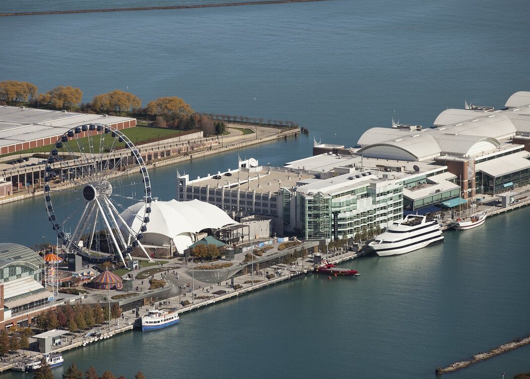 33 Most Visited Places in the United States (2023) 24 navy-pier